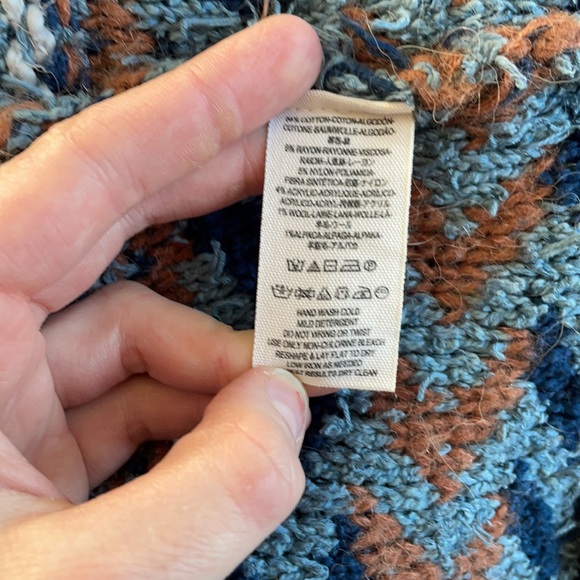 Free People Sweater - Picture 6 of 6